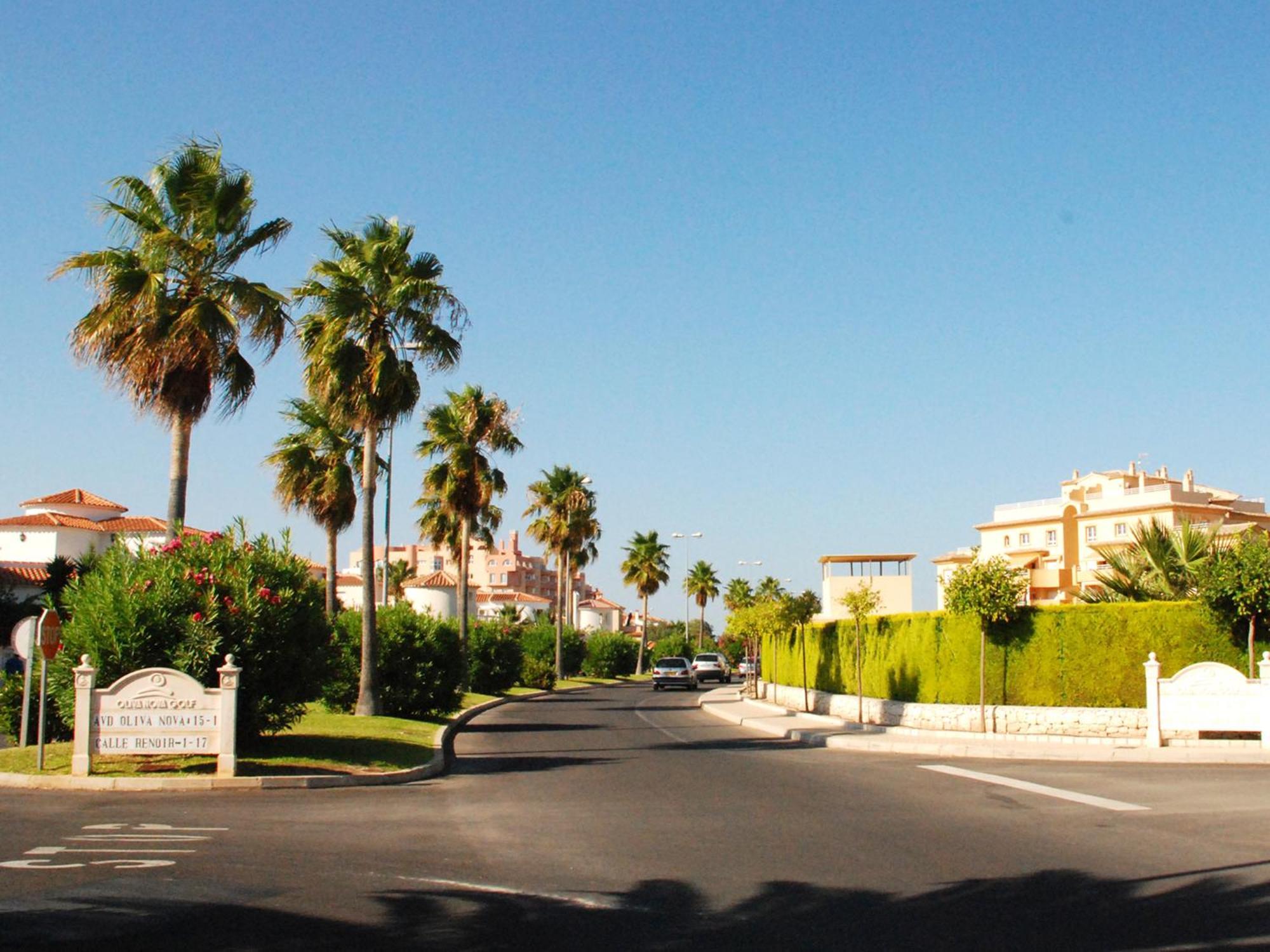 Villa Gaudi Oliva Esterno foto